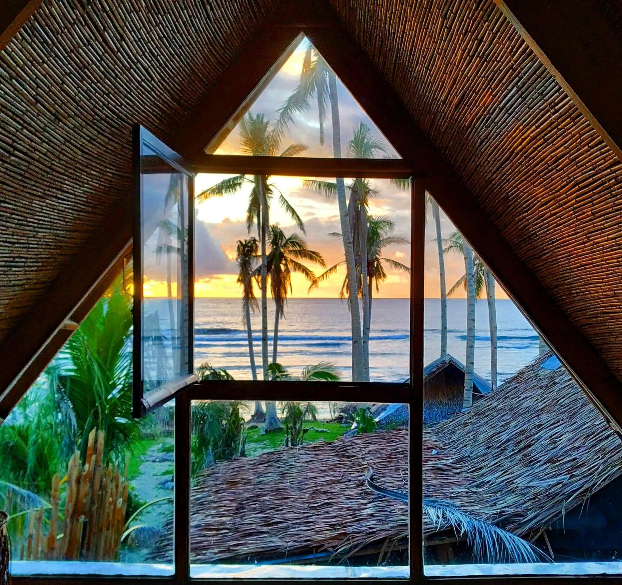 Отель Tarzan'S House Генерал-Луна Экстерьер фото